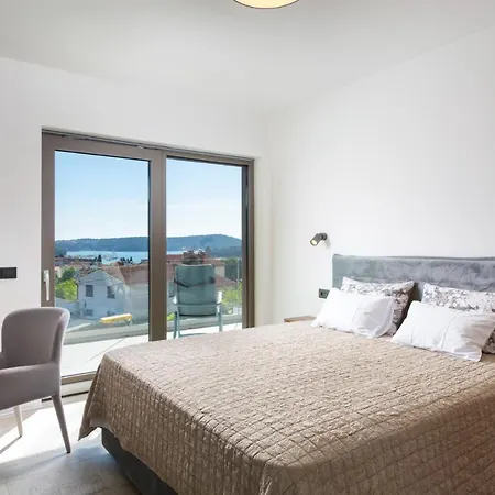 Suenos - New & Modern - 2023 * Medulin