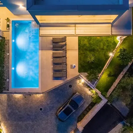 Suenos - New & Modern - 2023 Medulin