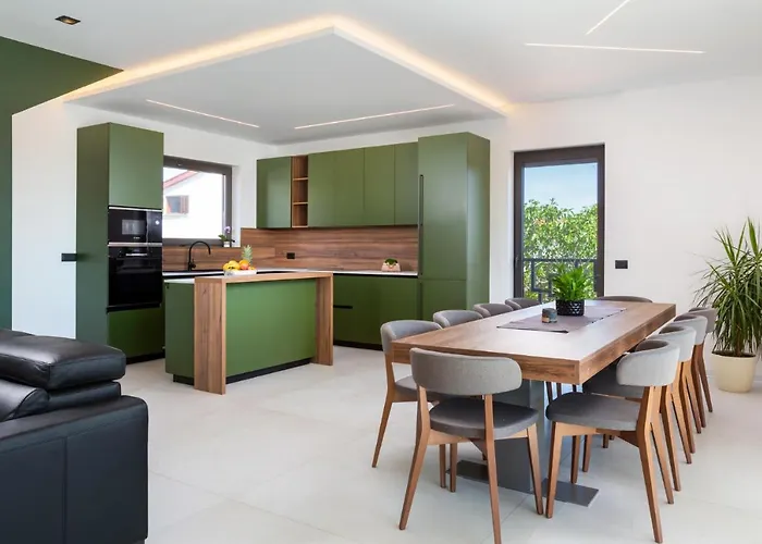 Suenos - New & Modern - 2023 Medulin