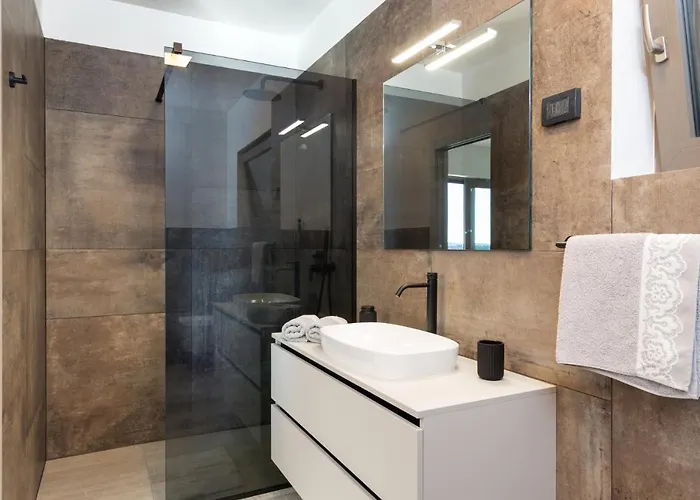 Suenos - New & Modern - 2023 Vila *