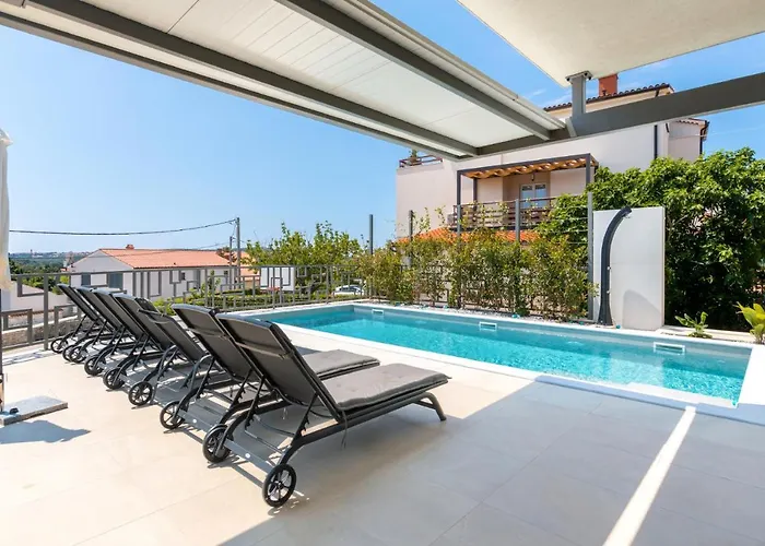 Suenos - New & Modern - 2023 * Medulin