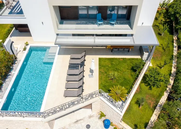 Vila Suenos - New & Modern - 2023