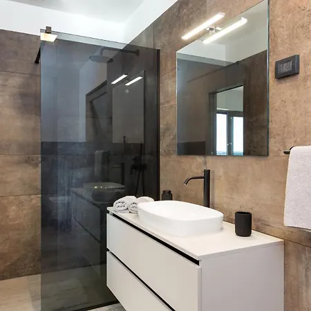 Suenos - New & Modern - 2023 Villa *